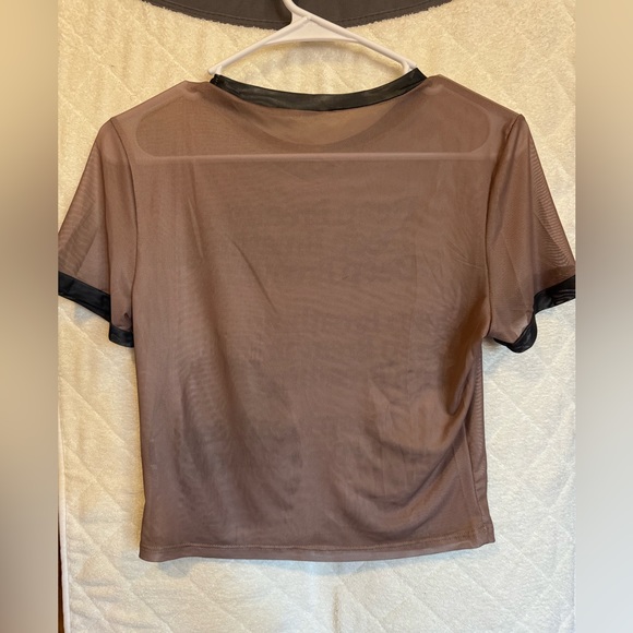 Women’s crop top - Picture 2 of 2